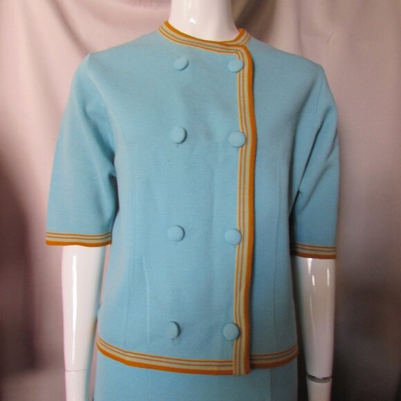 Classic Wool Knit Top and Skirt Made in Italy - Picture 3 of 15